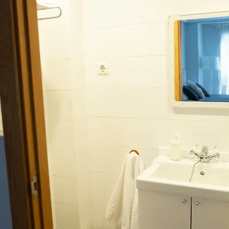 Apartment Aurrekoetxea 36 Vacation Rental, 2d Bermeo
